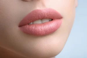 how to keep your lips plump